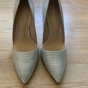 Vince camuto imagine collection silver metallic heels
